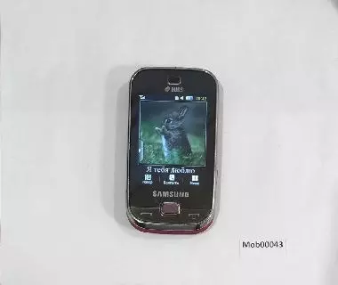 Сотовый телефон Samsung GT-B5722 включается, сенсор плохо работает 